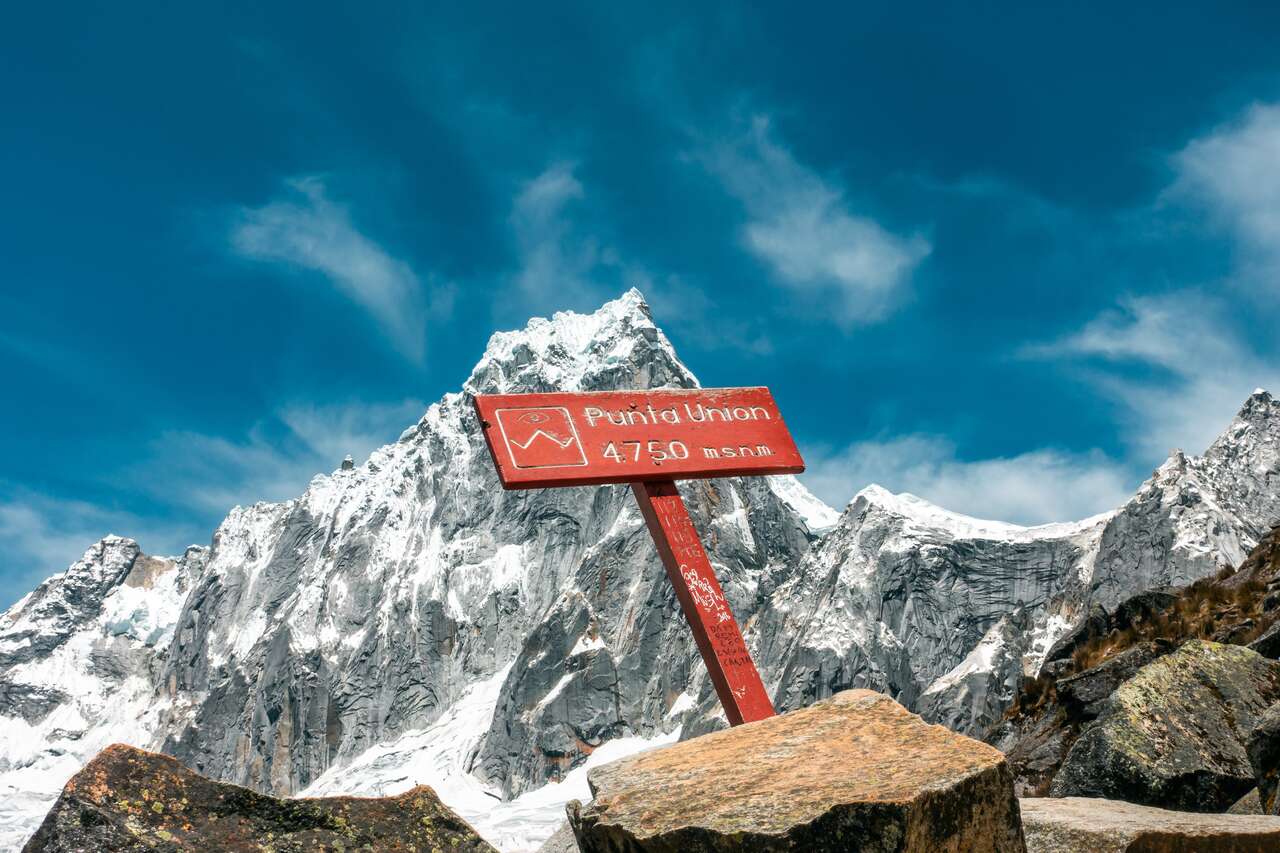 Punta Union sign in Huaraz