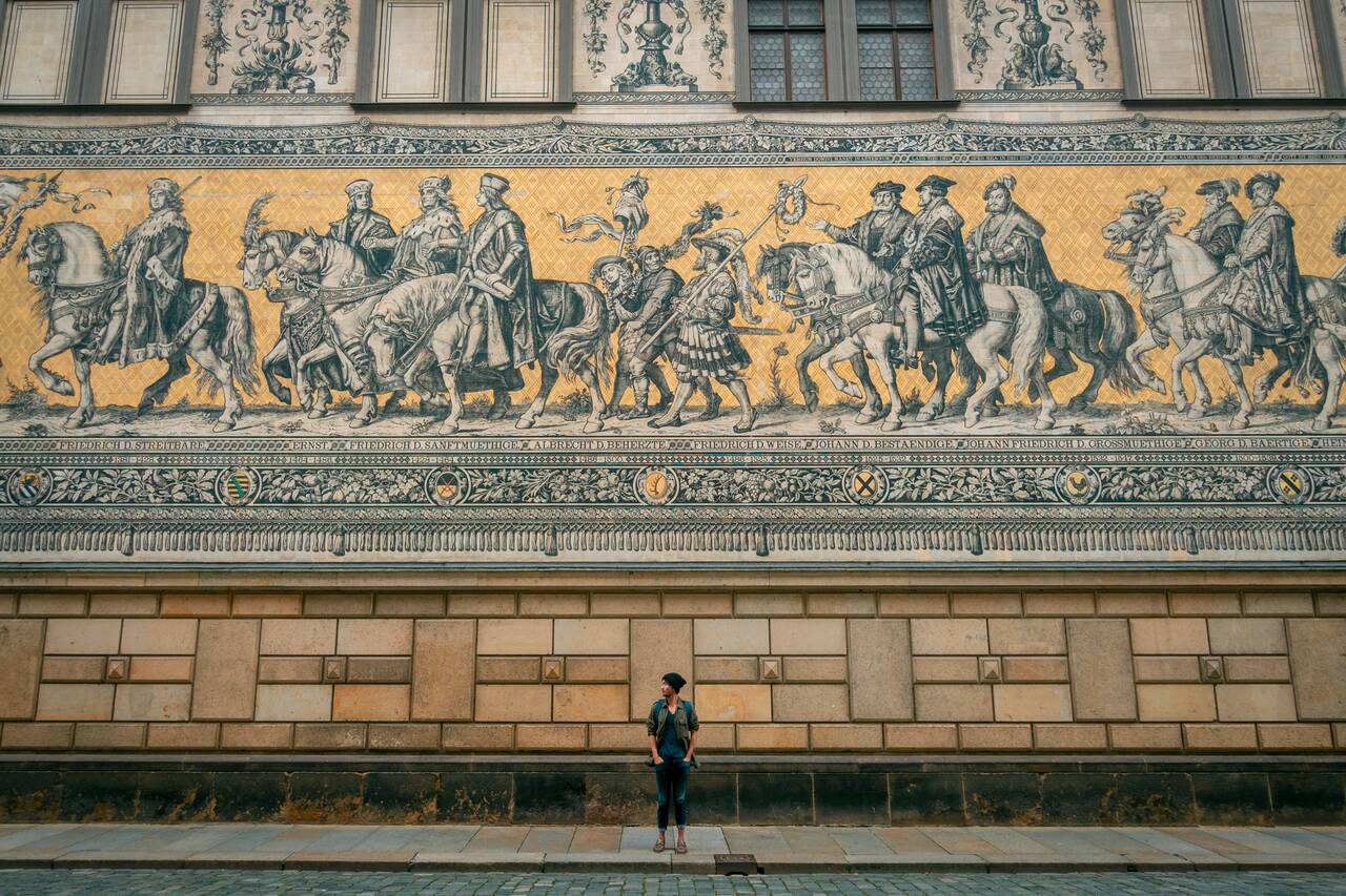 Me standing at Fürstenzug