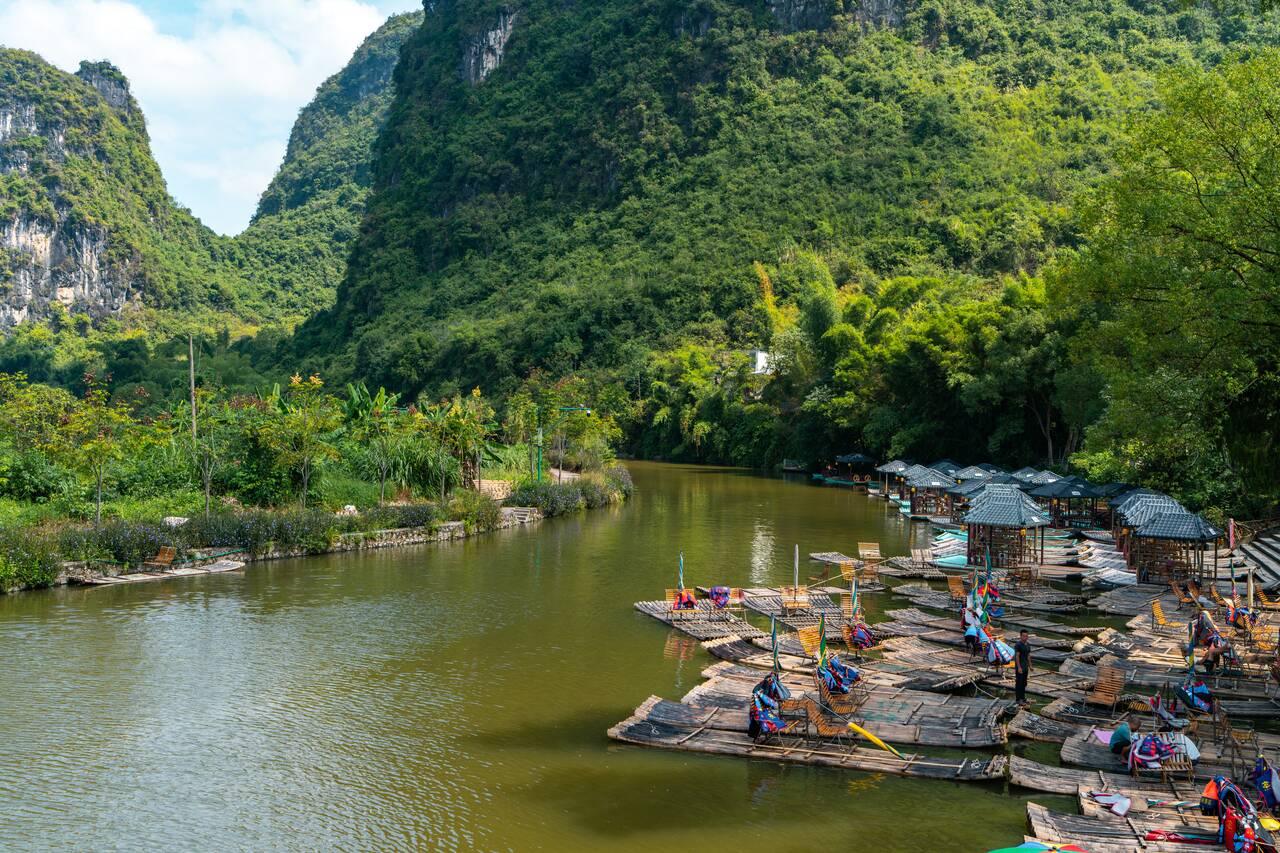Raft pier along Yulong River