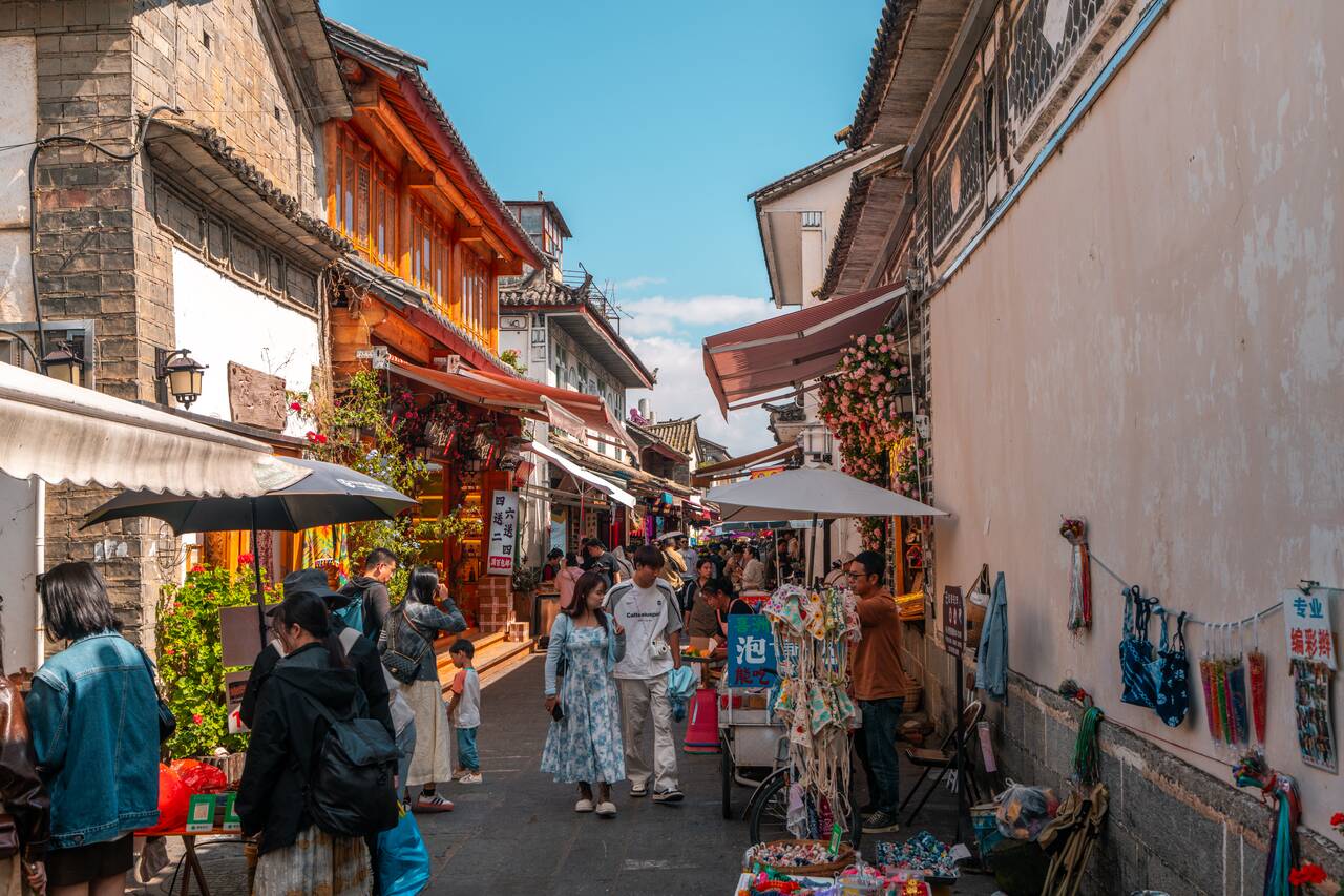Shopping street at Xizhou Ancient Town
