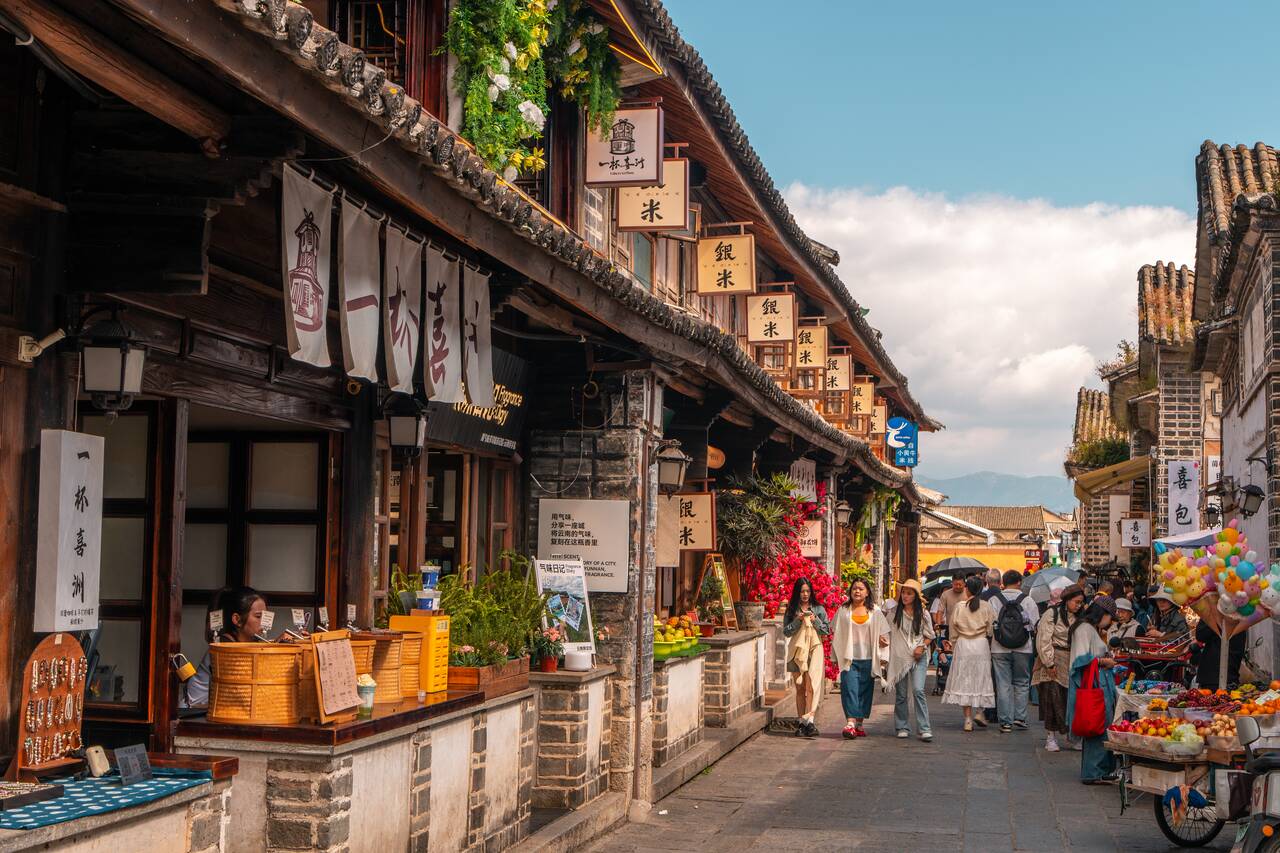 Beautiful streets at Xizhou Ancient Town