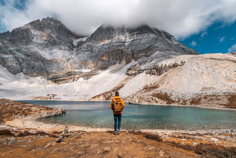 Visiting Yading: A Complete Travel & Hiking Guide
