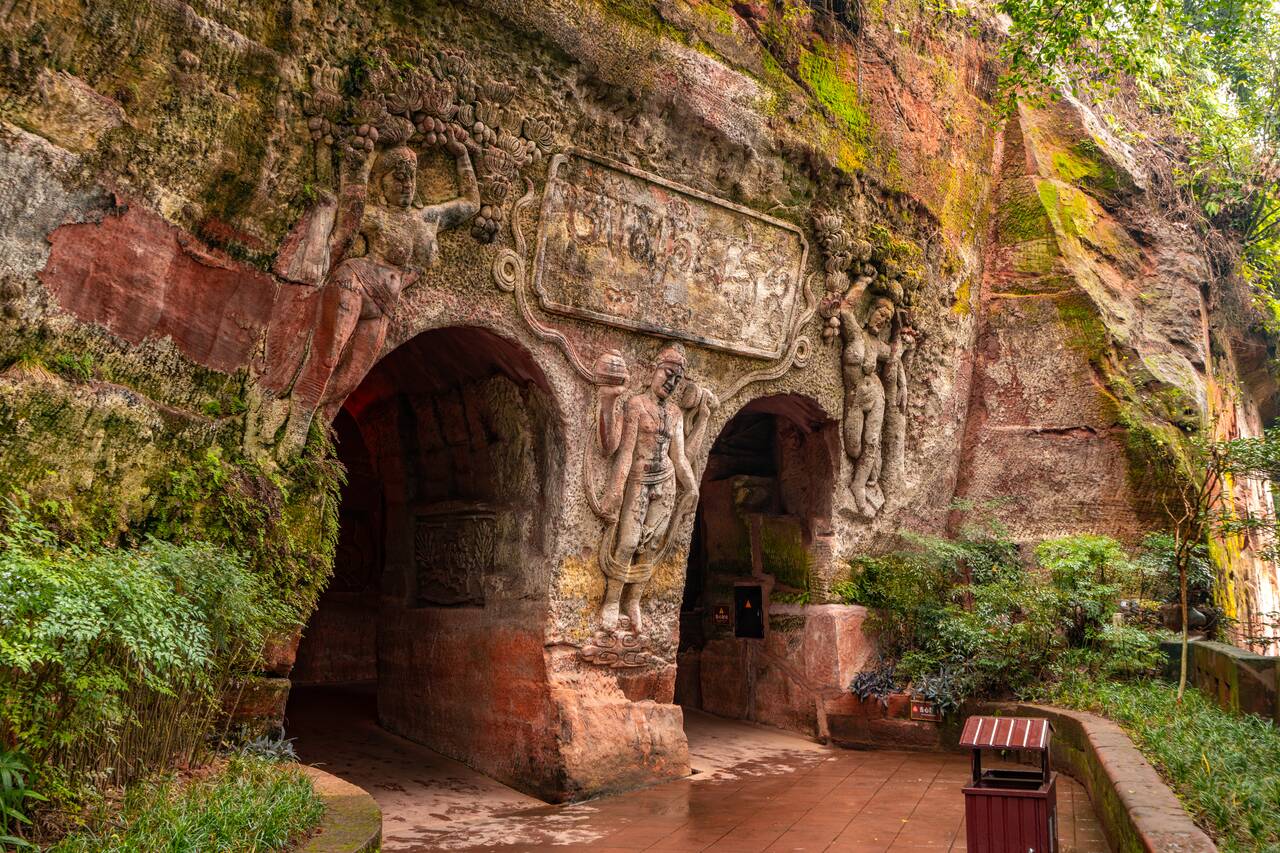 Stone carvings in Leshan