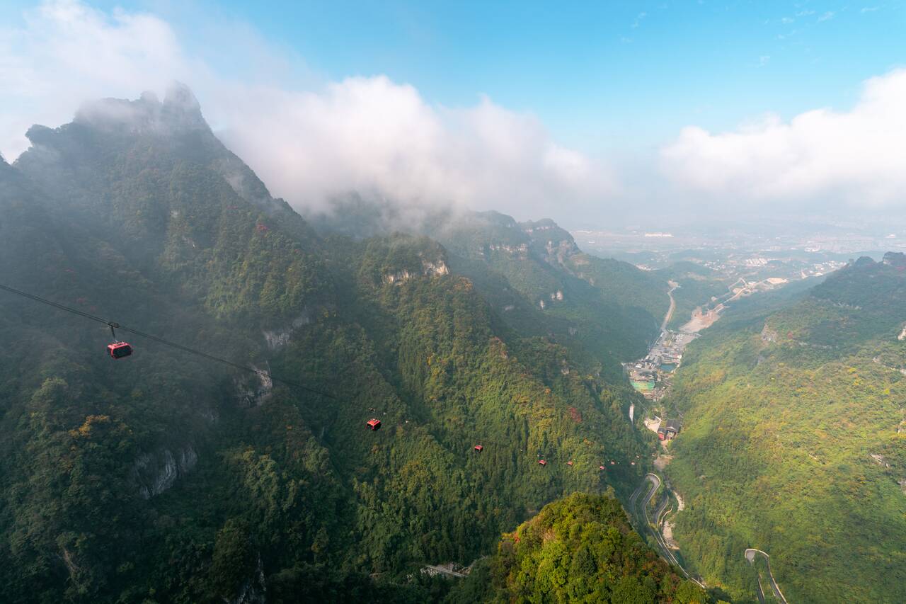 Cable car to Tianmen Mountain