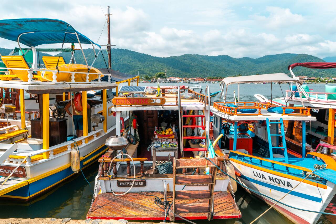 Tour boats at the main harbor in Paraty