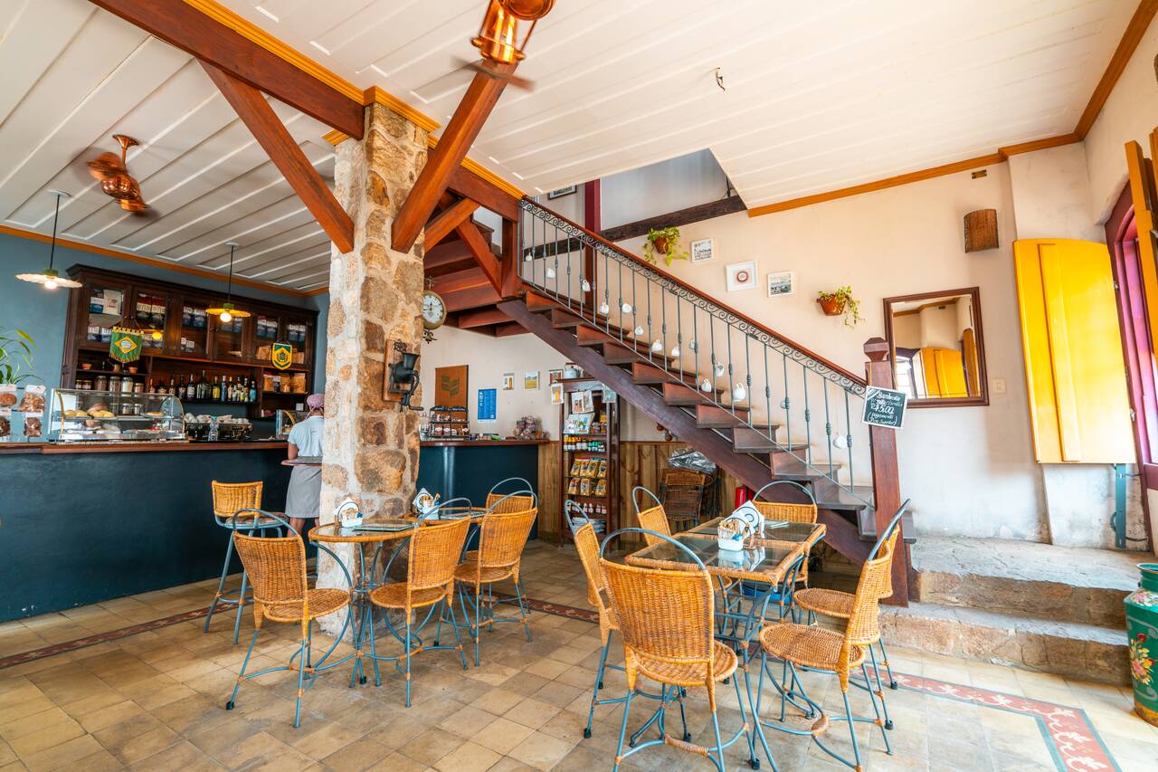 Interior of Café Pingado