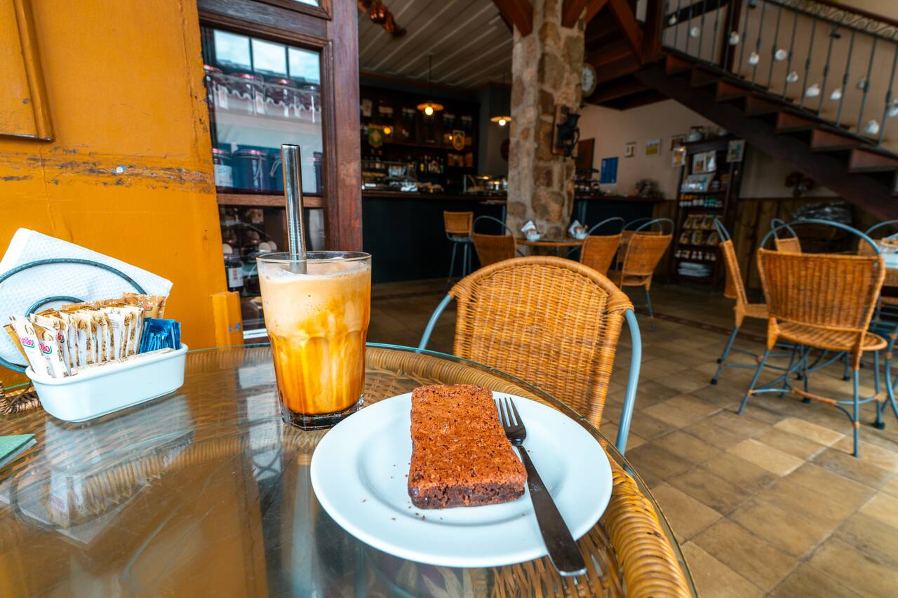 Coffee and pastry I ordered at Café Pingado