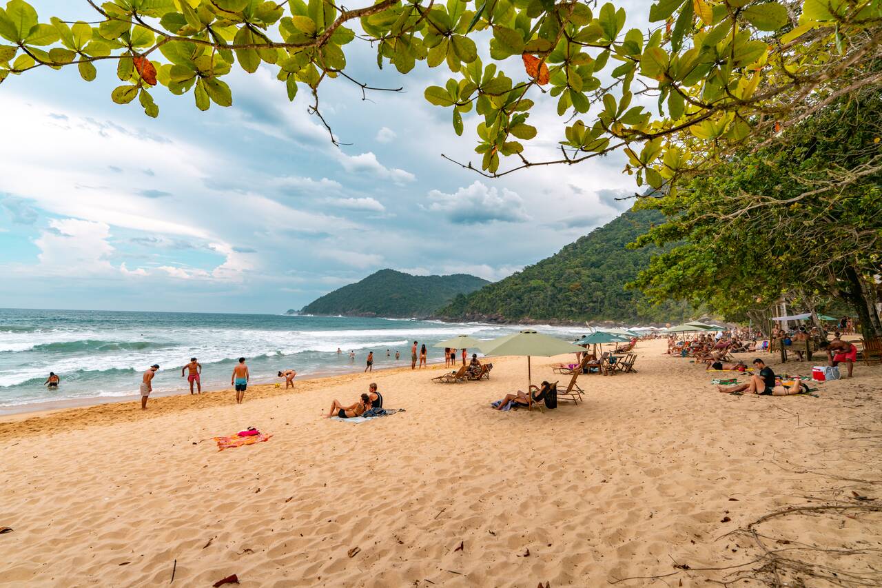 Praia do Sono seen from the beach