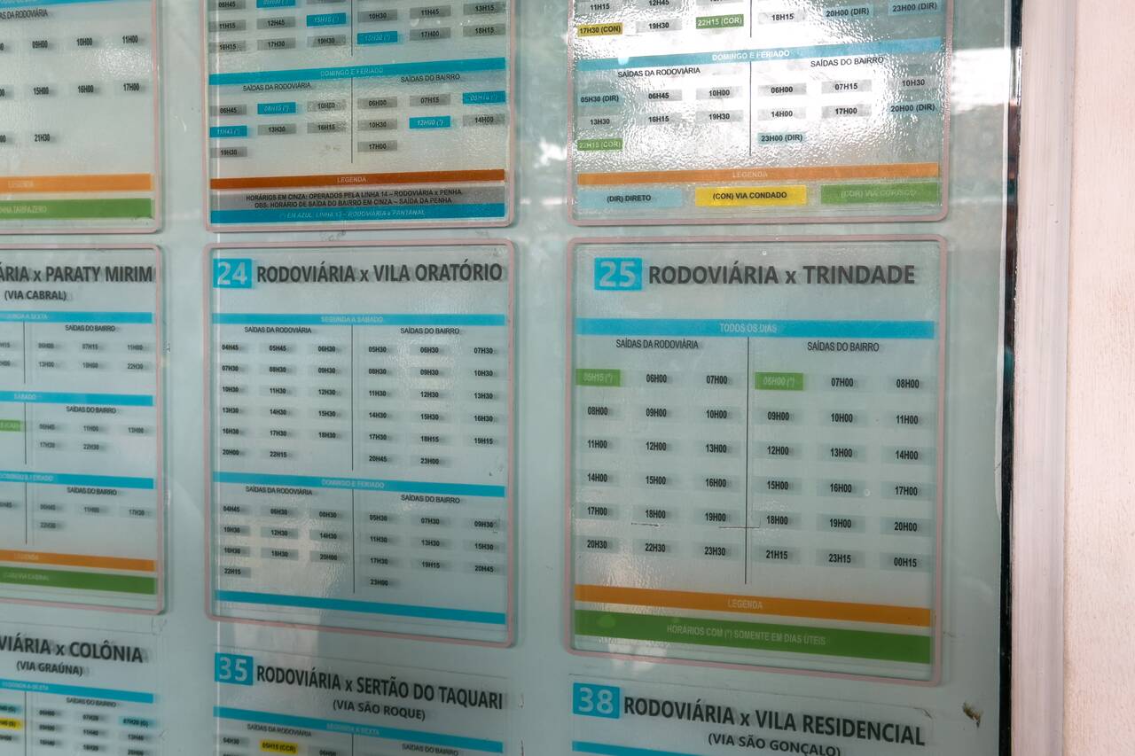 The bus schedule to Trindade