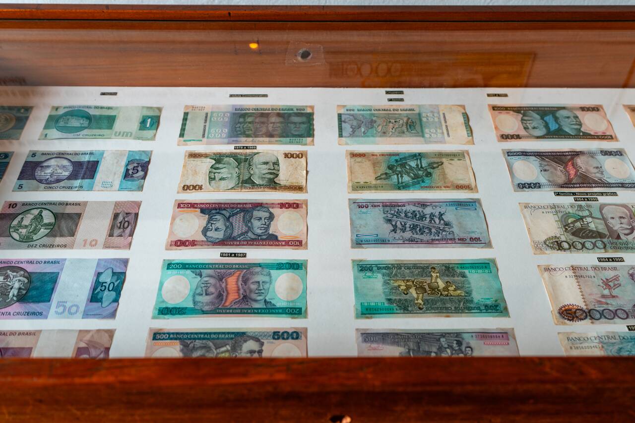 Old Bank Notes in Casa dos Contos Museum