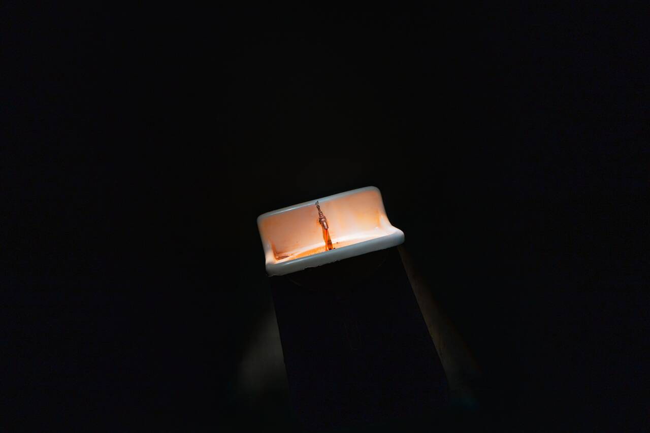 An art installation in a dark room at Inhotim, Belo Horizonte