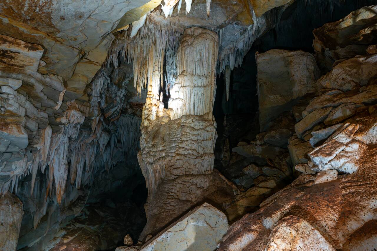 A cavern in Gruta da Fumaça