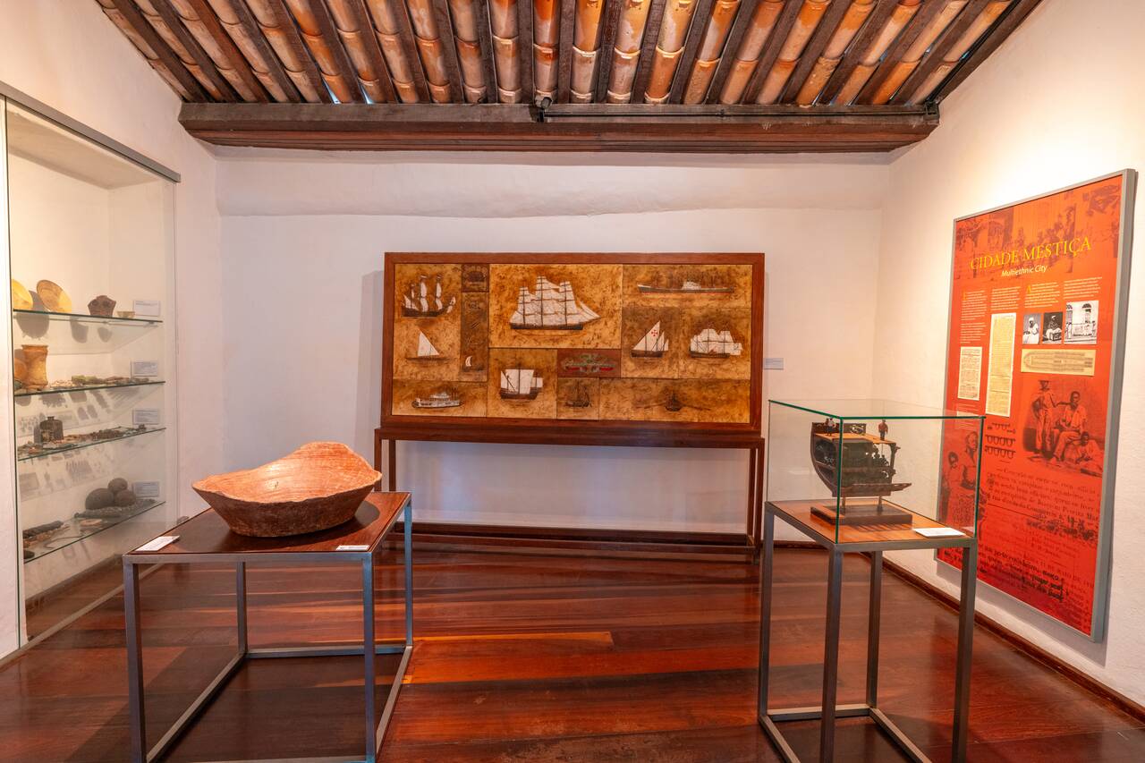 An exhibition inside Museu Náutico da Bahia