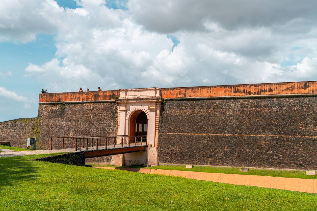 Entrance to Presépio Fort