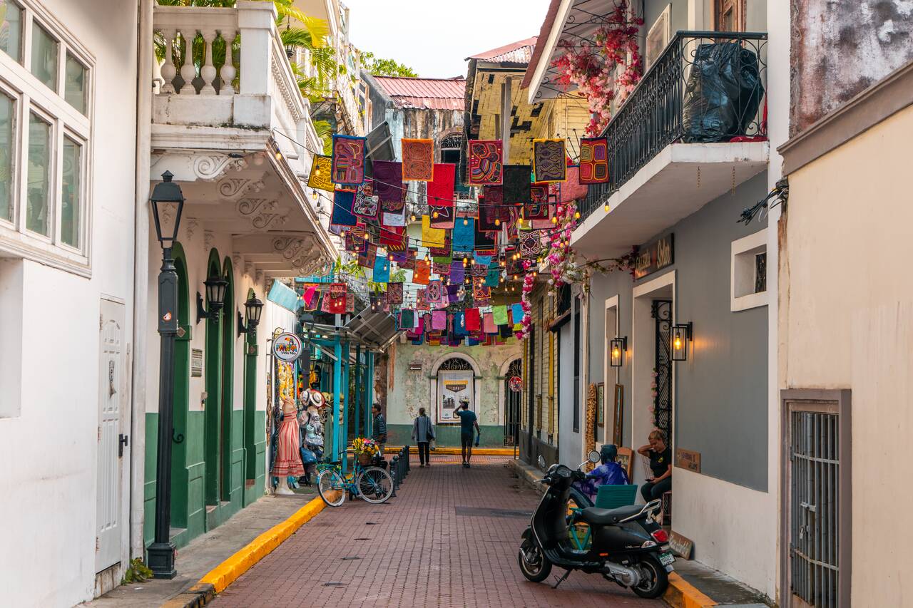 Decorations around Casco Viejo