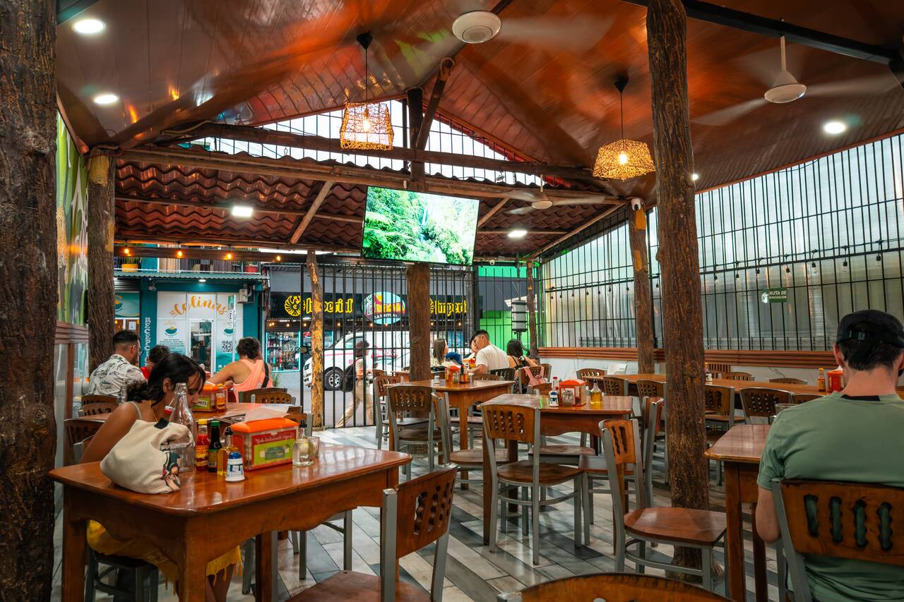 The tables at Soda Vรญquez