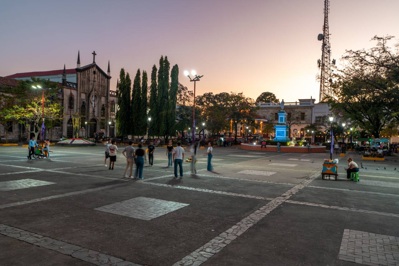 Locals playing volleyball at Parque Central in the Evening