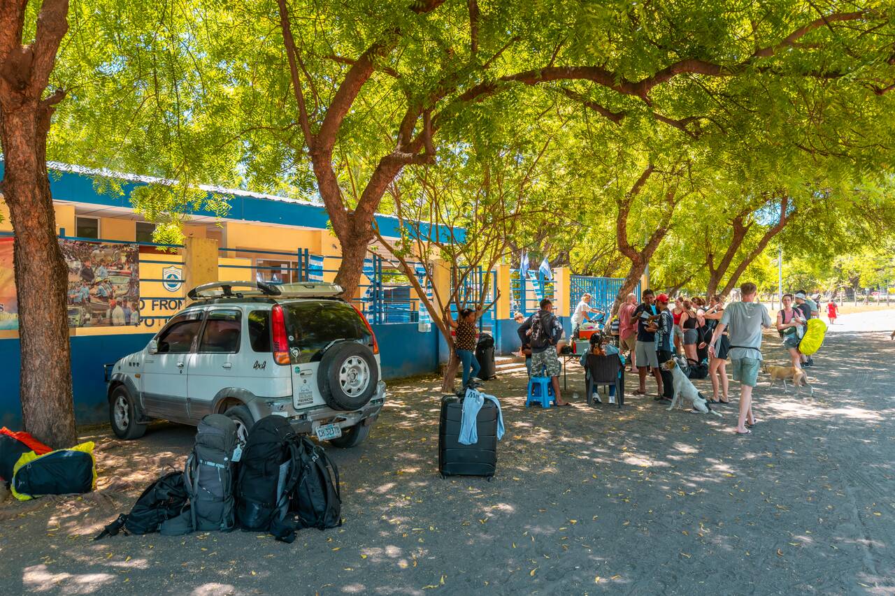 Cars waiting on the Nicaraguan side at Potosi border crossing