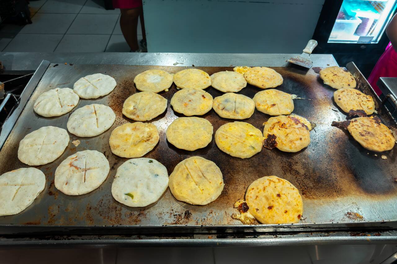 pupusas at Pupuserรญa El Sol