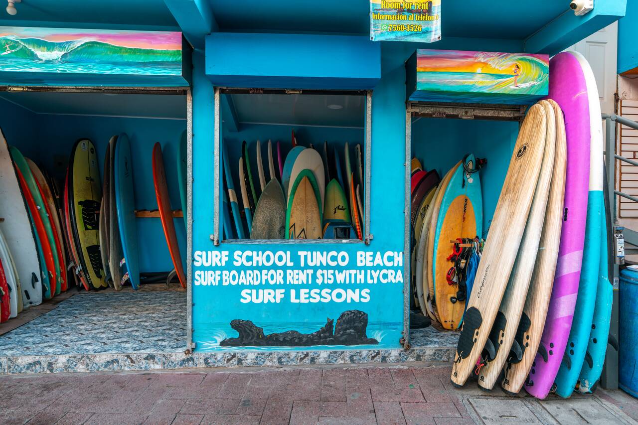 surfboards for rent in El Tunco