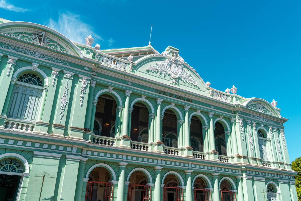 Teatro de Santa Ana up close