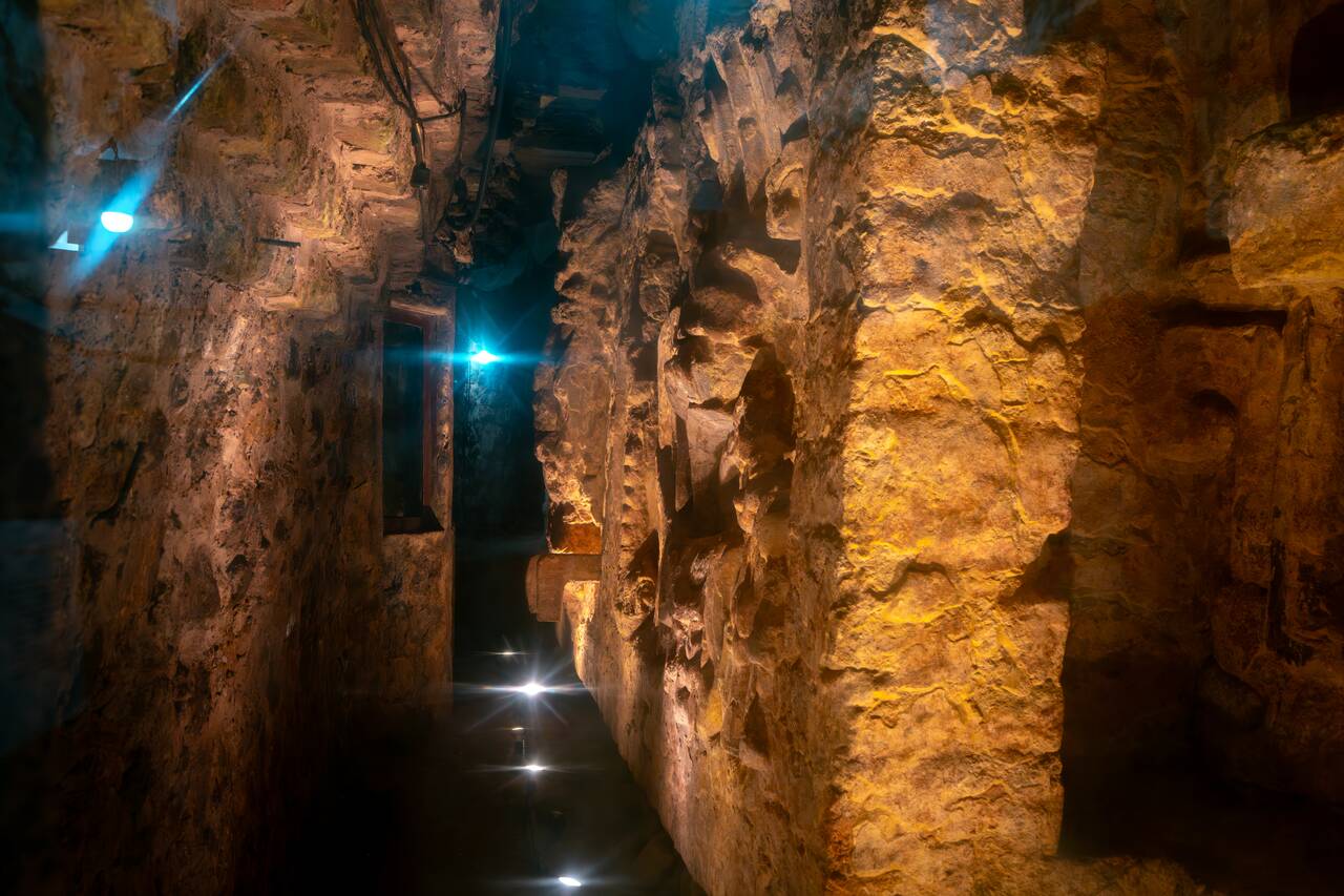 The original Rosalia temple seen from the tunnel in Copan from another angle
