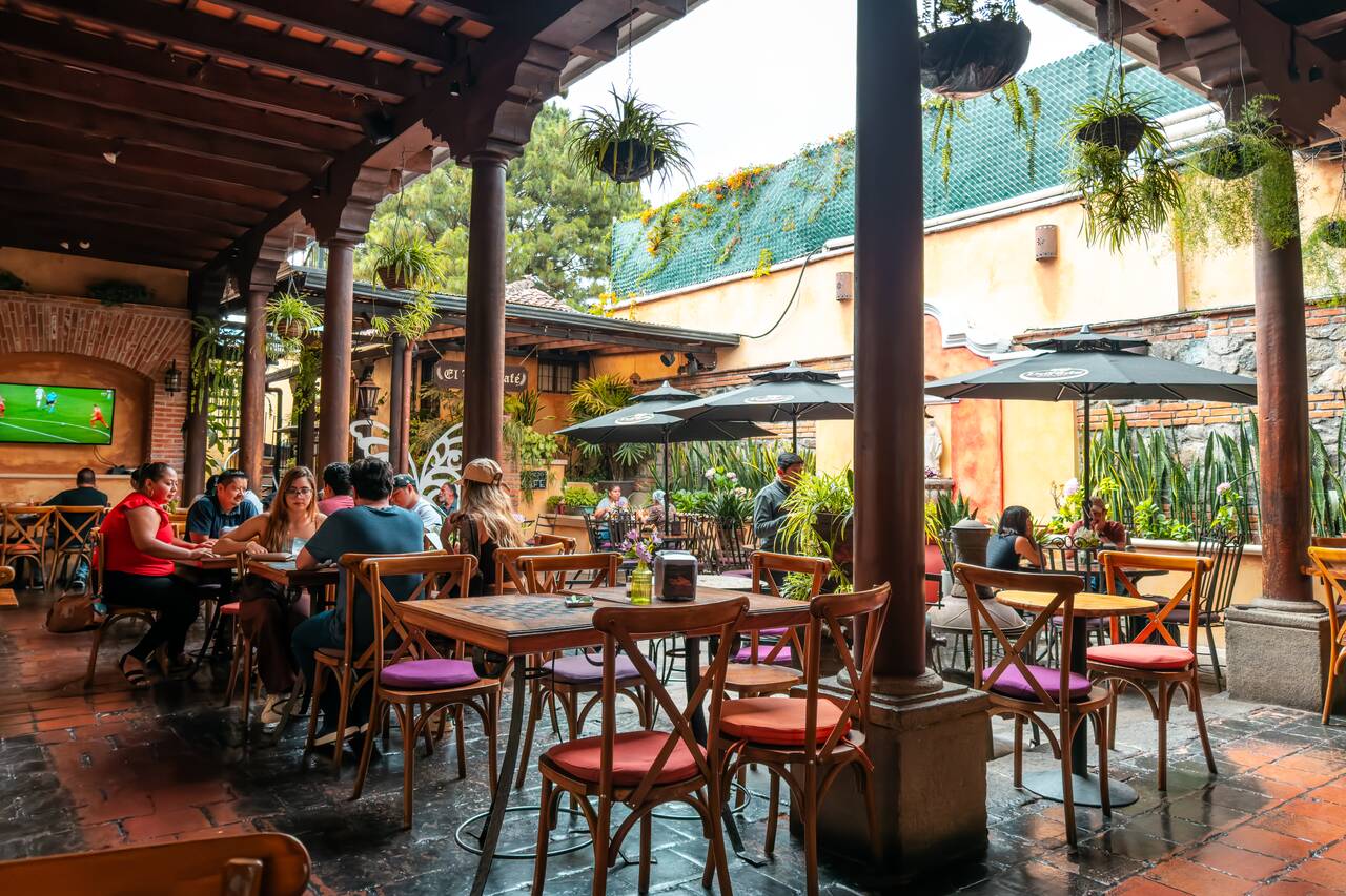 Courtyard at El Viejo Café