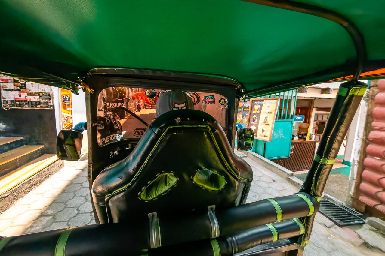 Inside the tuk tuk I was on