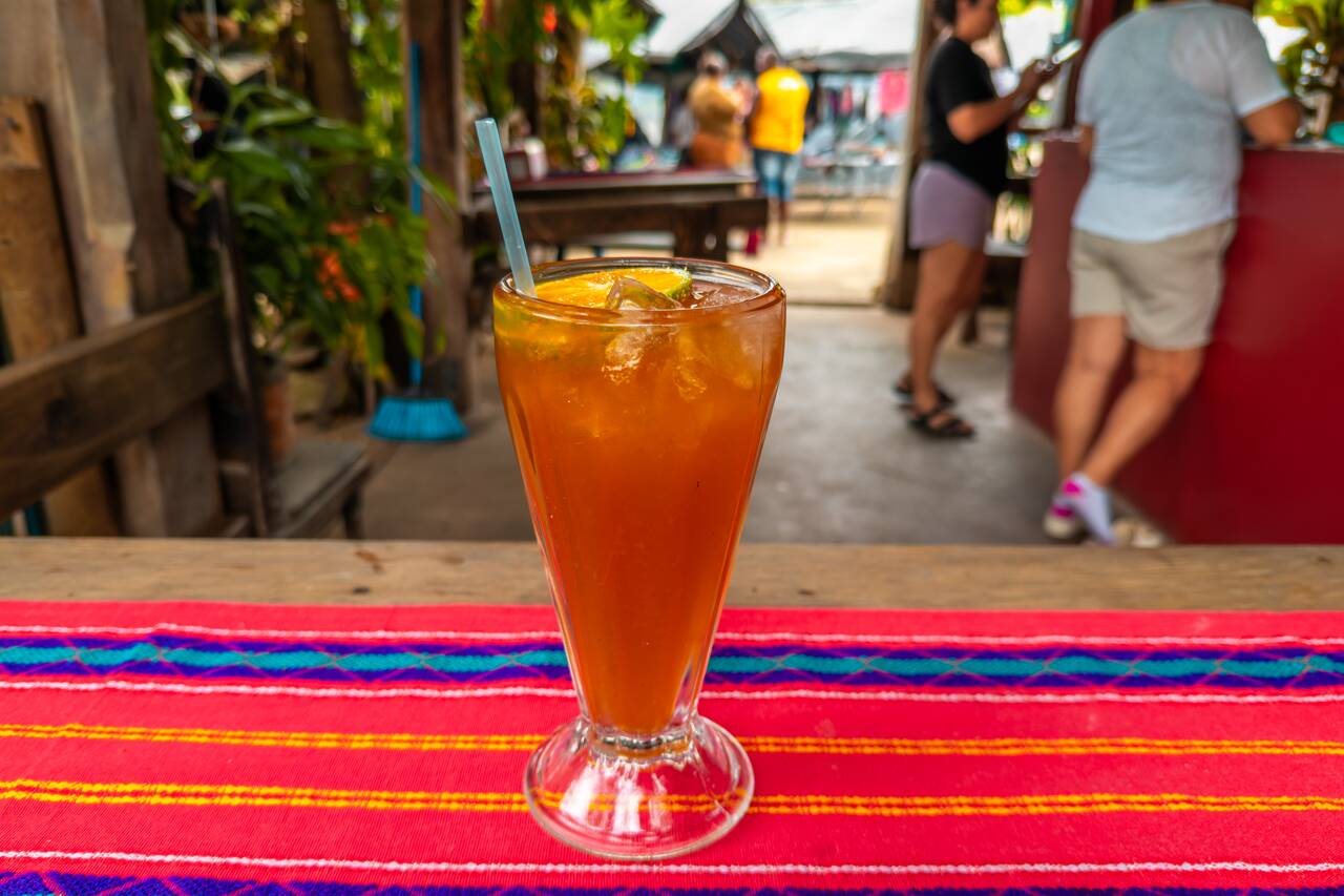 The lemon tea I ordered at El Fogon