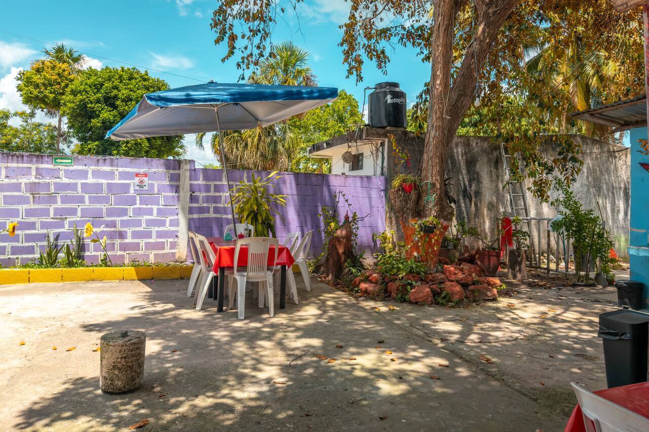 The seating area at La Bendición de Dios