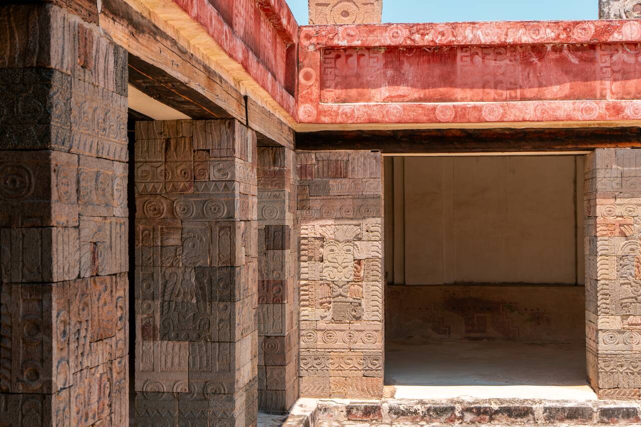 The stone sculpture columns in detail at Palacio de Quetzalpapálotl