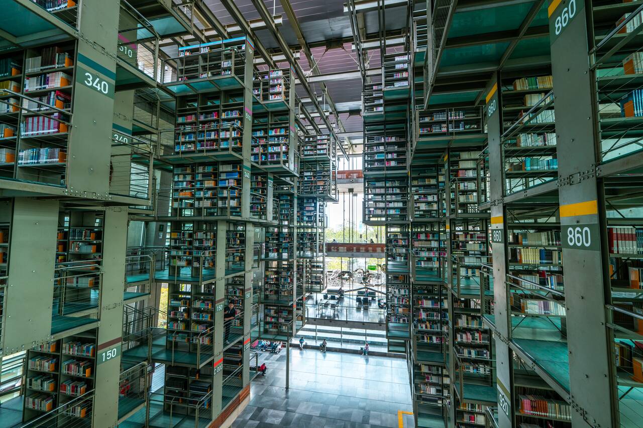 The elevated bookshelves at Biblioteca Vasconcelos