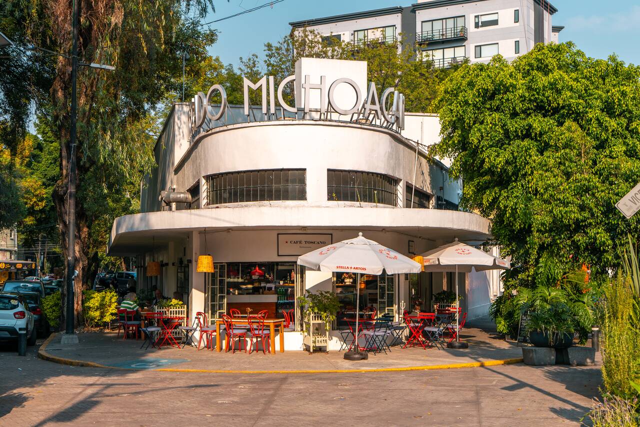 A building at La Condesa