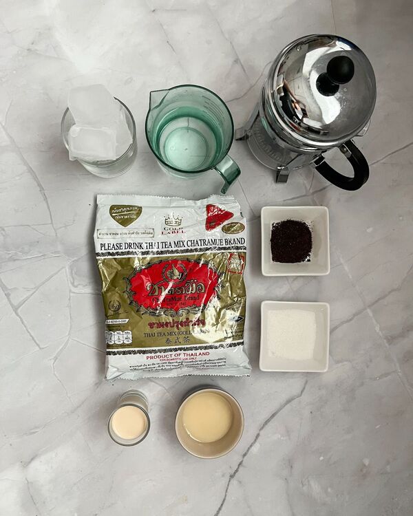 Authentic Thai Iced Tea (Cha Yen) Recipe in 5 Easy Steps