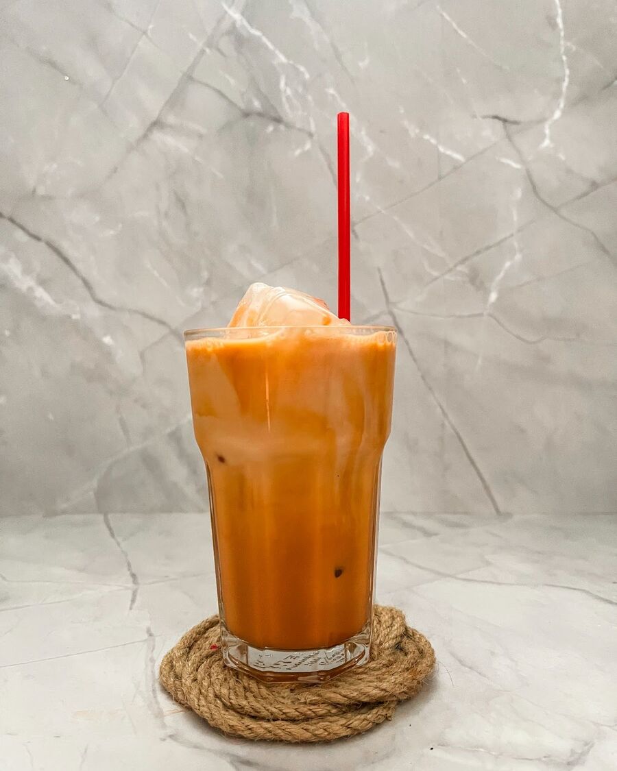 Authentic Thai Iced Tea Cha Yen Recipe in 5 Easy Steps