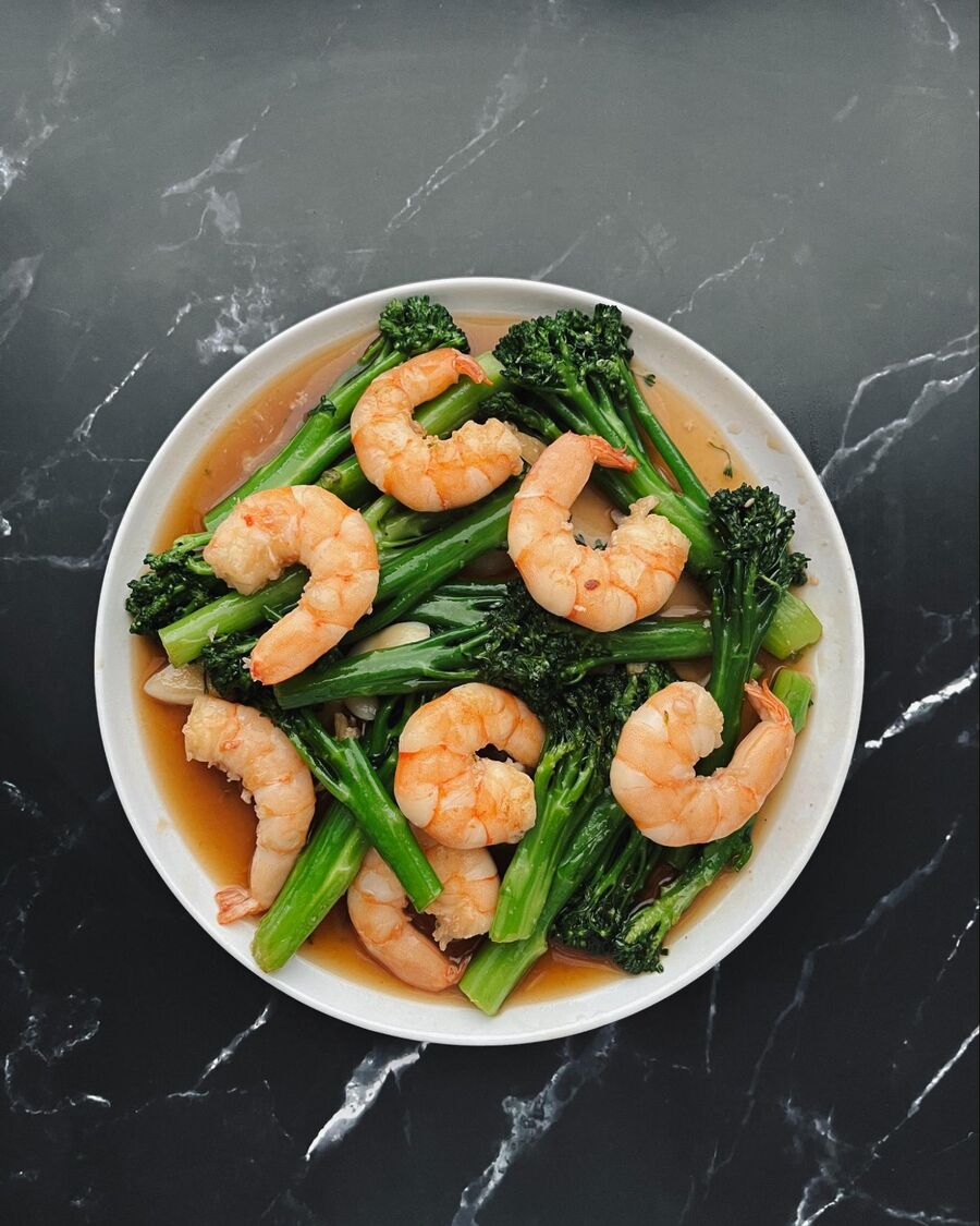 Remove from the heat and serve with steamed jasmine rice. Enjoy!