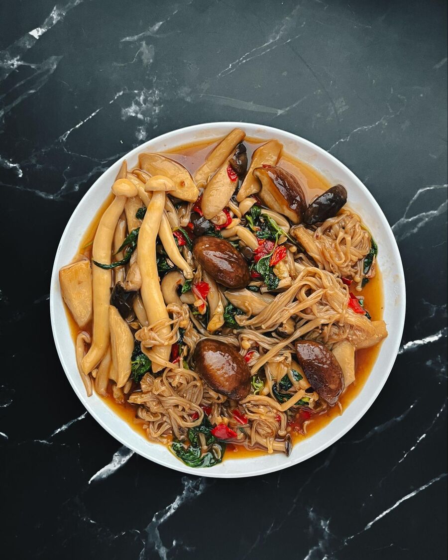 Serve with steamed rice and enjoy!