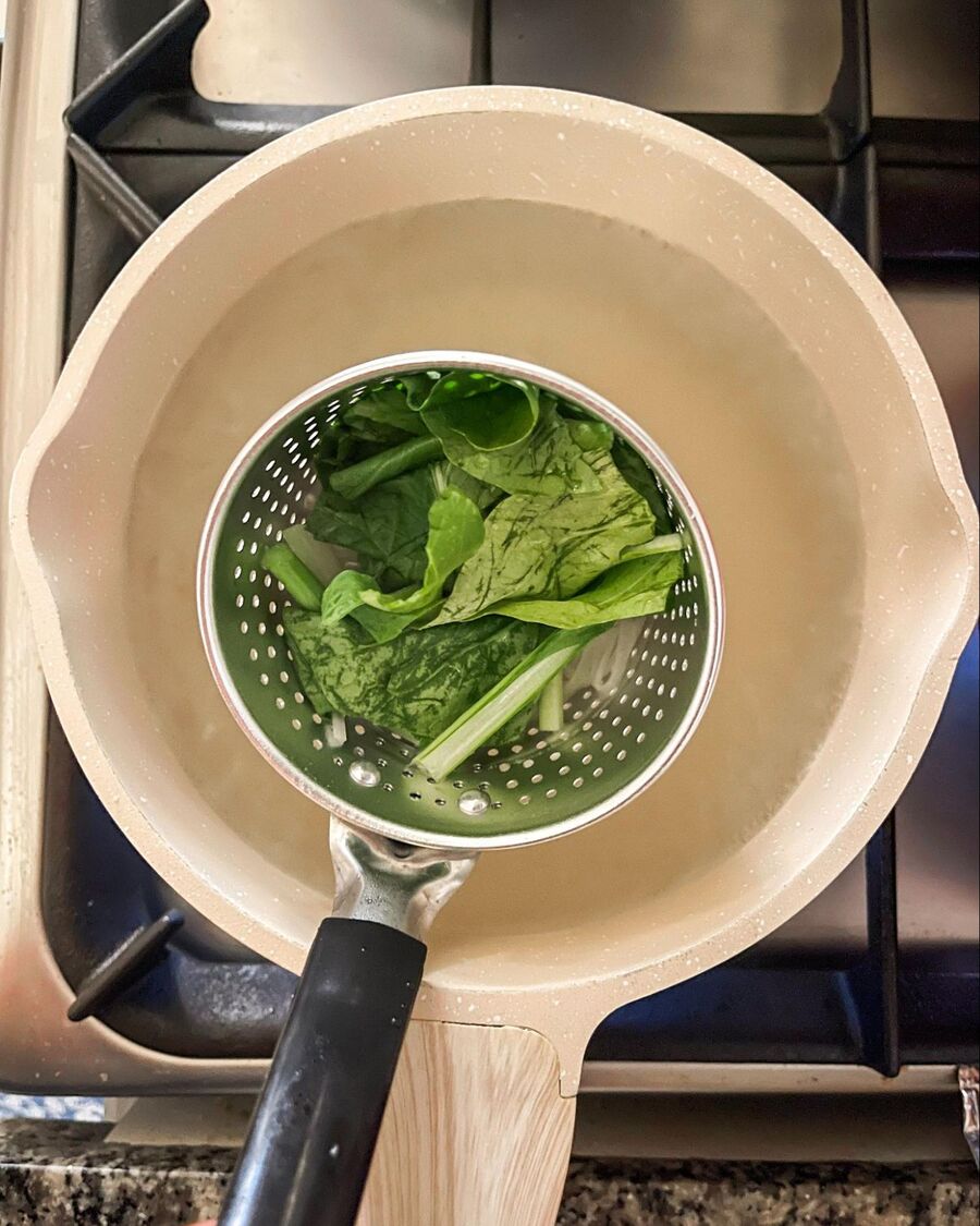 Bring a small pot of water to a boil to cook the noodles and vegetables. Add the noodles and vegetables to the pot and follow the package instructions. If there are no instructions, simply add the dry noodles and cook for about 2-3 minutes until they soften. Drain the water and transfer the noodles into a bowl.