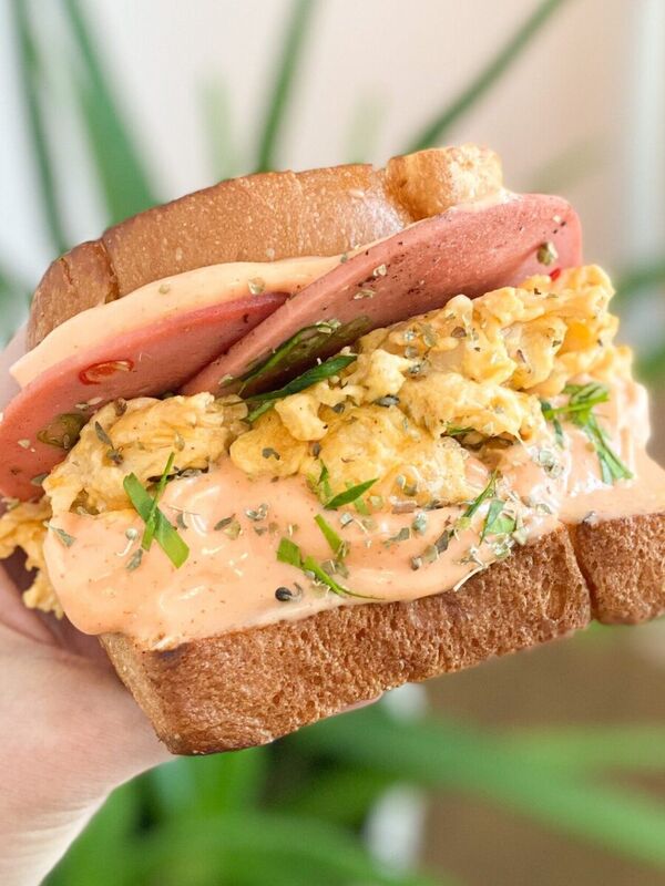 Sriracha Eggs Toast Sandwich Recipe