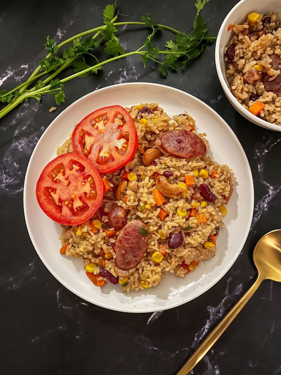 Rice Cooker Recipe: Chinese Sausage Over Rice - Onolicious Hawaiʻi