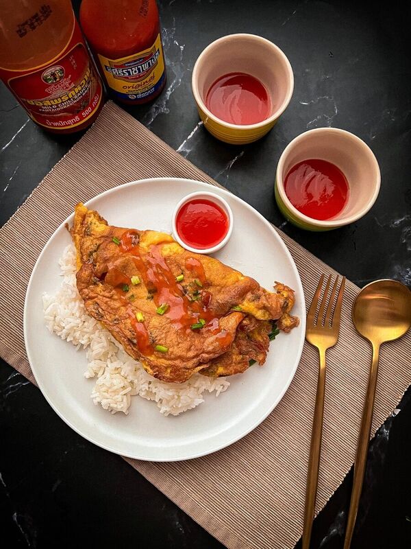 Thai Omelet with Rice (Khao Kai Jeow) Recipe