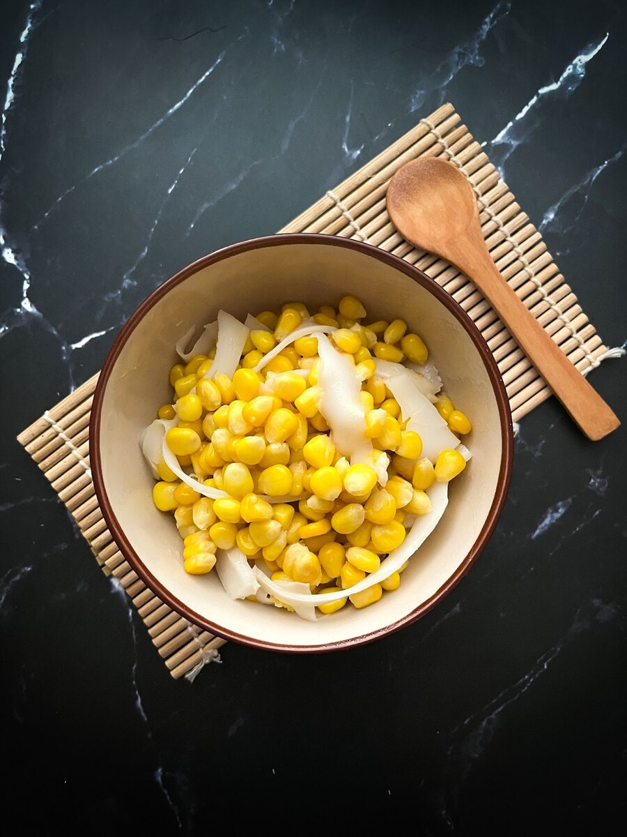 Thai Butter Sweet Corn and Coconut Flesh Recipe