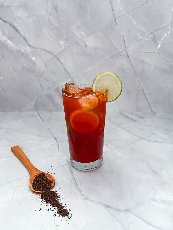 Authentic Thai Lemon Iced Tea (Cha Manao)