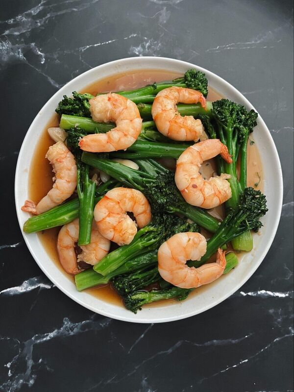 Thai Stir Fry Broccoli with Shrimp and Oyster Sauce Recipe