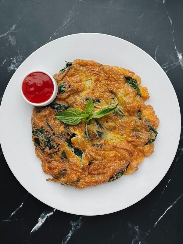Kai Jeow Horapa (Thai Sweet Basil Omelet) Recipe